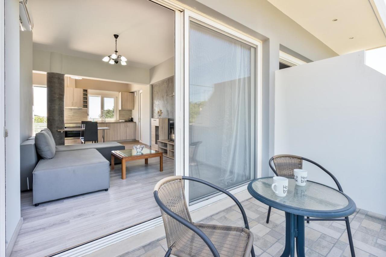 Aristos Garden Apartments Kalithies Eksteriør billede